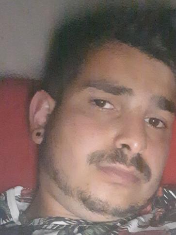 Gábor, 23 éves csokonyavisontai társkereső férfi profil fotója