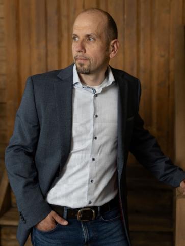 Rudolf, 49 éves székesfehérvári társkereső férfi profil fotója