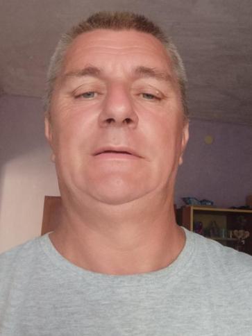 Mihály, 54 éves bogyiszlói társkereső férfi profil fotója