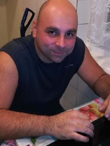 Jácint, 38 éves győrújbaráti társkereső férfi profil fotója