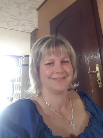 Emőke, 50 éves halimbai társkereső nő profil fotója
