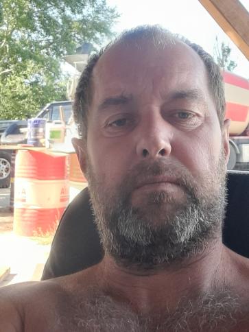 Laci, 51 éves Budapest XXIII. kerületi társkereső férfi profil fotója