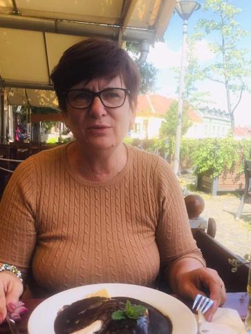 Éva, 61 éves gyulai társkereső nő profil fotója