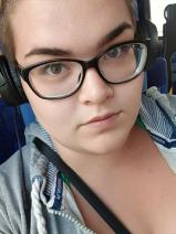 Sziasztok! Alexandra vagyok. Komoly diósdi társkereső férfiak jelentkezését várom.
