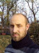 Sziasztok! Dániel vagyok. Komoly kaskantyúi párkereső nők jelentkezését várom.