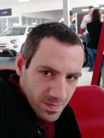 Richárd, 34 éves csornai társkereső férfi profil fotója