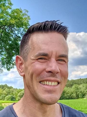 Tamás, 44 éves pilisvörösvári társkereső férfi profil fotója