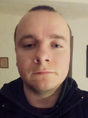 Dániel, 28 éves tiszakécskei társkereső férfi profil fotója