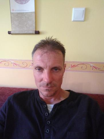 Sándor, 56 éves érsekvadkerti társkereső férfi profil fotója