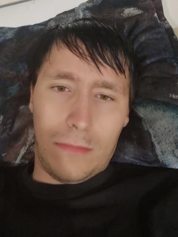 Richárd, 34 éves hódmezővásárhelyi társkereső férfi profil fotója