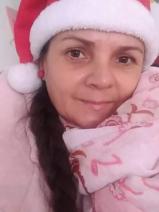 Sziasztok! Mária vagyok. Diplomás albániai párkereső férfiakat keresek randizni.