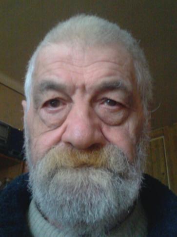 Laci, 78 éves miskolci társkereső férfi profil fotója