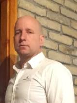 Sziasztok! Attila vagyok. Igényes lajosmizsei párkereső nőt keresek.