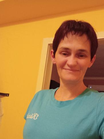 Zsanett, 47 éves pápai társkereső nő profil fotója