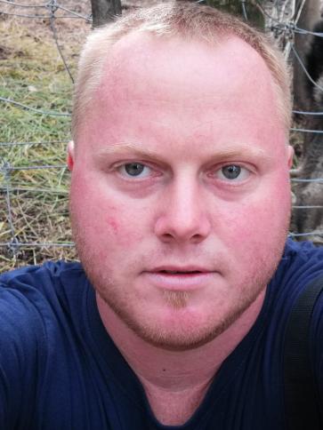 György, 39 éves zombai társkereső férfi profil fotója