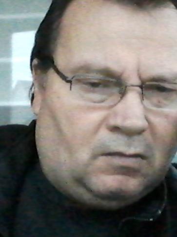 Dezső, 63 éves szerencsi társkereső férfi profil fotója