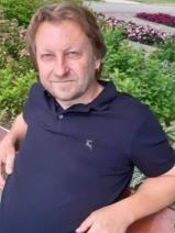Sziasztok! Péter vagyok. Komoly söptei párkereső nők jelentkezését várom.