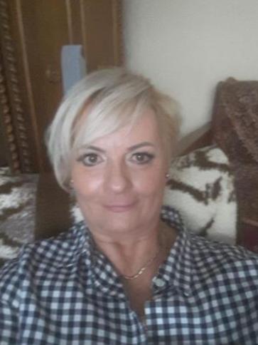 Judit, 61 éves várpalotai társkereső nő profil fotója