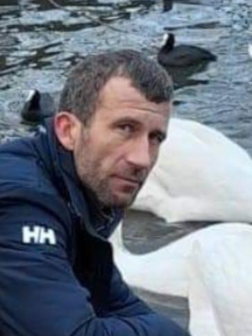 Zsolt, 42 éves Nagy Britannia kerületi társkereső férfi profil fotója