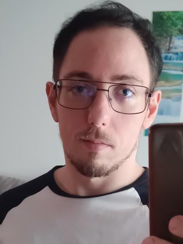 Dávid, 31 éves bátonyterenyei társkereső férfi profil fotója