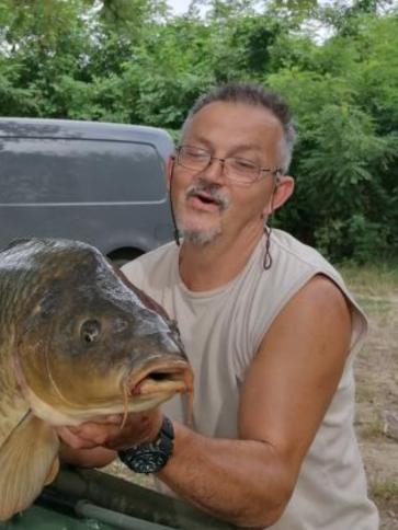 László, 55 éves tabdi társkereső férfi profil fotója