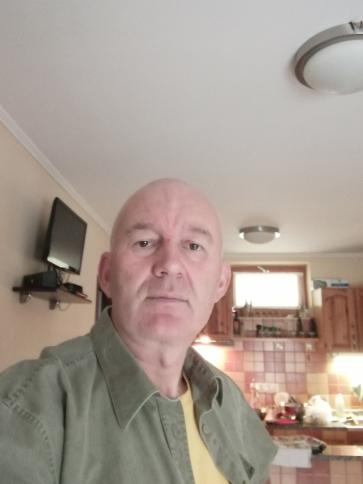 Tibor, 56 éves pécsi társkereső férfi profil fotója