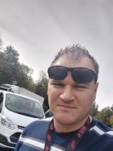 Sziasztok! Viktor vagyok. Online füzesabonyi randizni vágyó nők kattinsatok a kedvenc gombra.