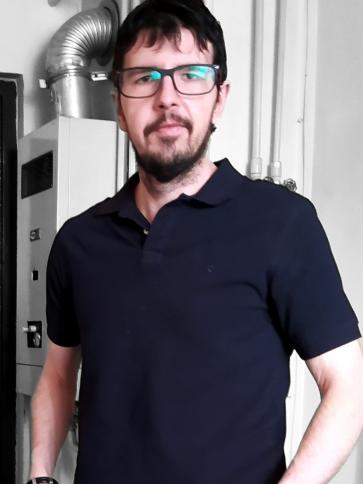 Szilárd, 35 éves ajaki társkereső férfi profil fotója