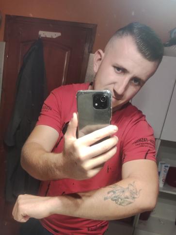 Gergő, 25 éves kisújszállási társkereső férfi profil fotója