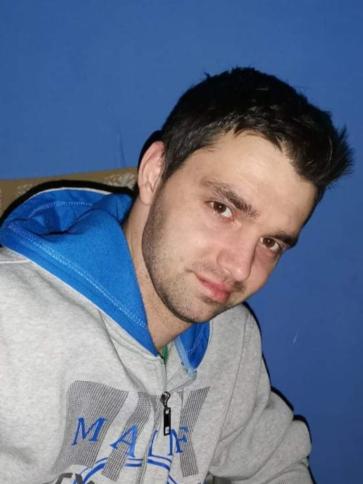 József, 37 éves dévaványai társkereső férfi profil fotója