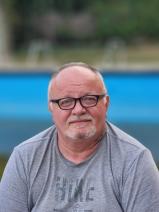 Sziasztok! József vagyok. Online földesi randizni vágyó nők kattinsatok a kedvenc gombra. Sziasztok! József vagyok. Online földesi randizni vágyó nők kattinsatok a kedvenc gombra.