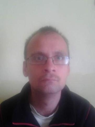 Pisti, 42 éves baranyajenői társkereső férfi profil fotója