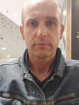 Sziasztok! Janos vagyok. Komoly nagyszentjánosi párkereső nők jelentkezését várom.