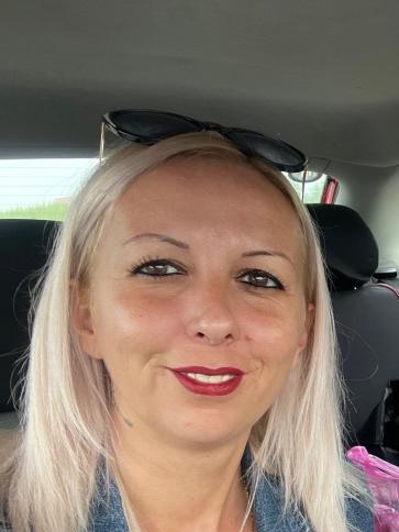 Tímea, 37 éves hatvani társkereső nő profil fotója