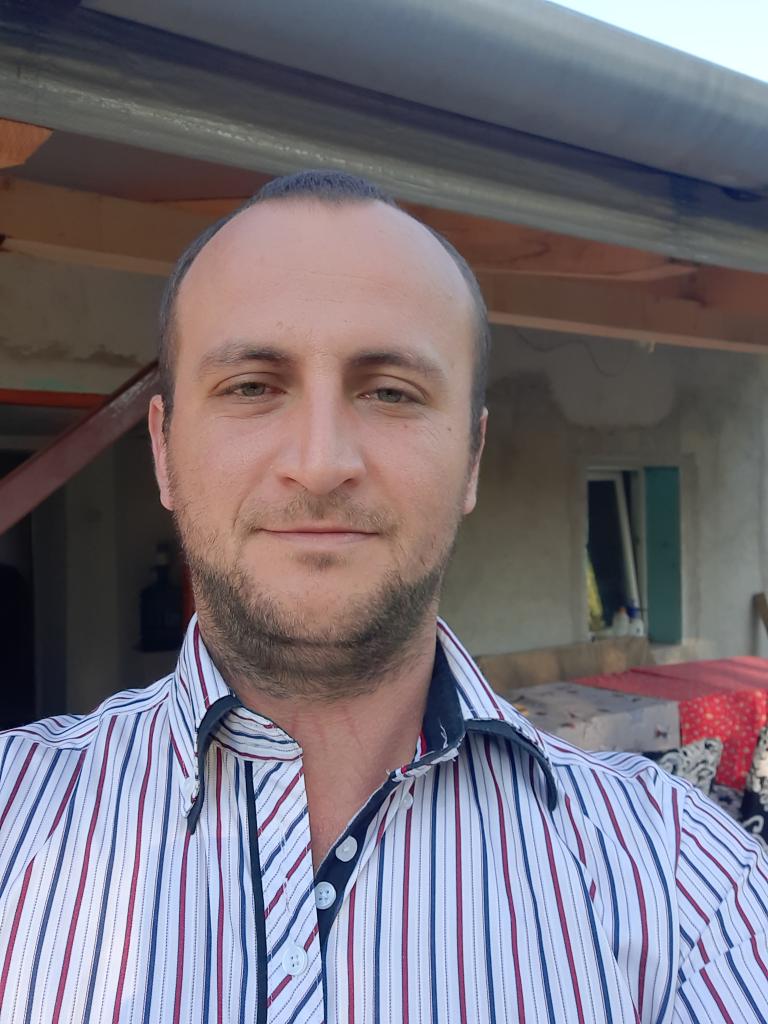 Zoltán, 31 éves szegedi társkereső férfi (200864)