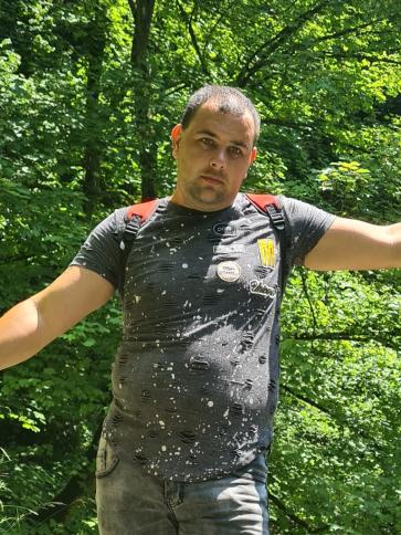 József, 36 éves kiskunhalasi társkereső férfi profil fotója József, 36 éves kiskunhalasi társkereső férfi profil fotója