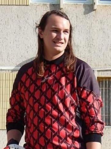 Dávid, 26 éves solti társkereső férfi profil fotója