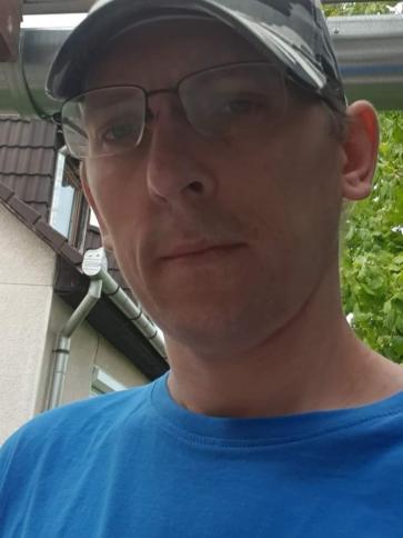 Péter, 38 éves bátonyterenyei társkereső férfi profil fotója