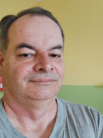 Károly, 64 éves tatabányai társkereső férfi profil fotója