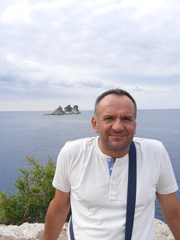 Gábor, 56 éves szerbiai társkereső férfi profil fotója