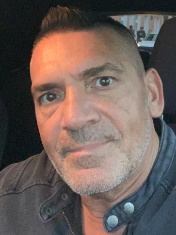 Attila, 53 éves gyömrői társkereső férfi profil fotója