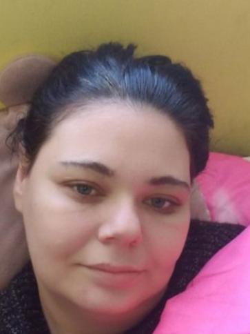 Kata, 33 éves szegedi társkereső nő profil fotója