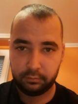 Sziasztok! Dávid vagyok. Komoly kapuvári párkereső nők jelentkezését várom.