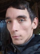 Sziasztok! Krisztián vagyok. Komoly felsőnyárádi párkereső nők jelentkezését várom.