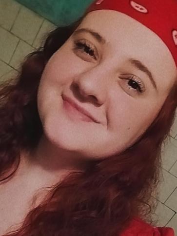 Anna, 23 éves pitvarosi társkereső nő profil fotója Anna, 23 éves pitvarosi társkereső nő profil fotója