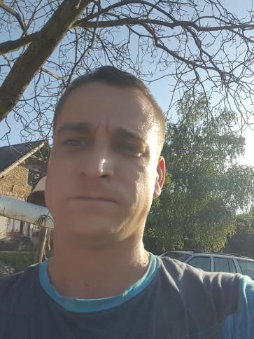 Roland, 41 éves szekszárdi társkereső férfi profil fotója