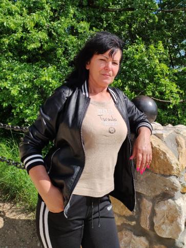 Éva, 58 éves szentendrei társkereső nő profil fotója
