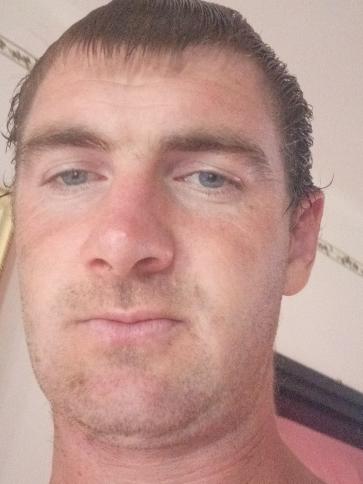 József, 33 éves abonyi társkereső férfi profil fotója