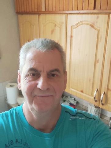 János, 60 éves gyöngyösi társkereső férfi profil fotója