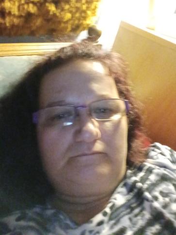 Viktória, 52 éves vasboldogasszonyi társkereső nő profil fotója